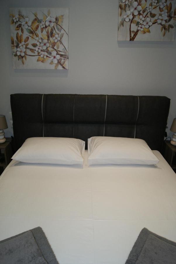 City Room โวโลส ภายนอก รูปภาพ